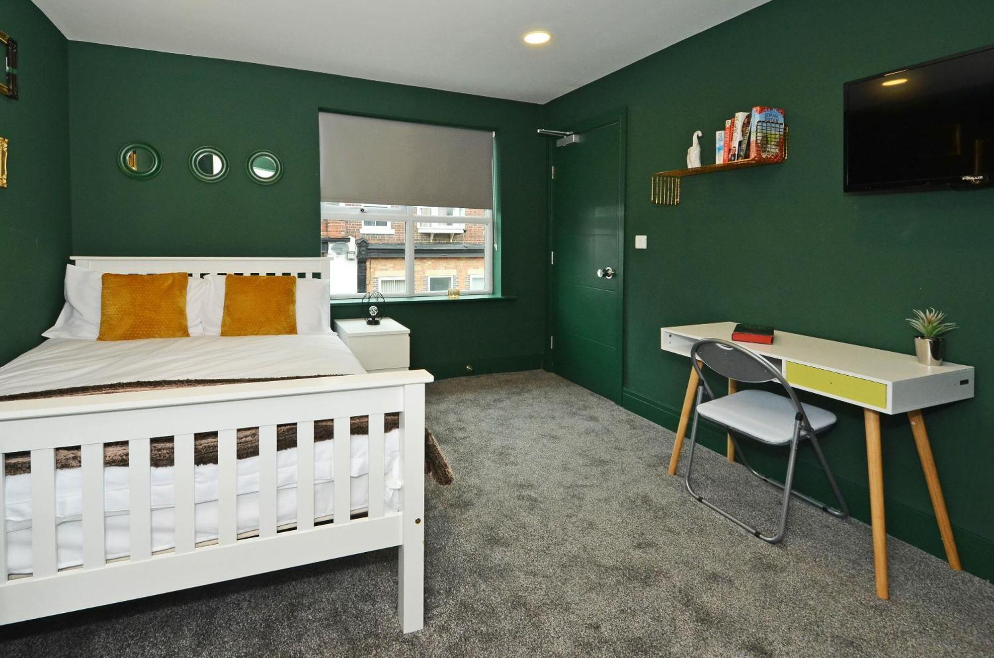 Townhouse Plus @ London Road Stoke Eksteriør bilde